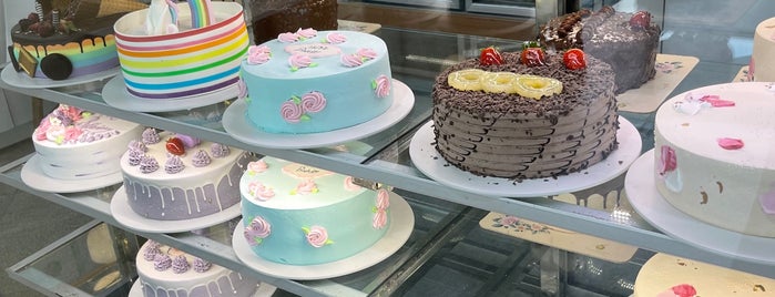 Larisa Pastry Shop | شیرینی لاریسا is one of Sweet dreamssss.