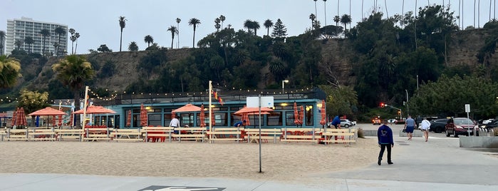 Back on the Beach Cafe is one of The 11 Best Places for Spinach Salad in Santa Monica.