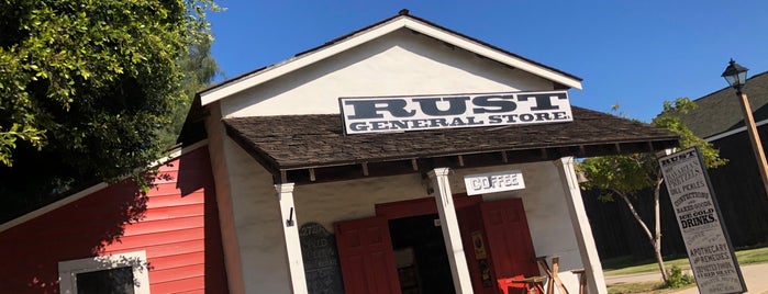 Rust General Store is one of สถานที่ที่ Conrad & Jenn ถูกใจ.