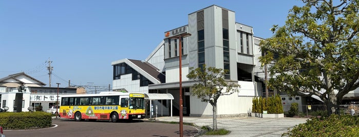 Toyoda-chō Station is one of 停車したことのある駅.