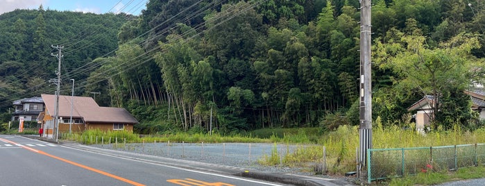 伊平車庫 (伊平バス停) is one of 遠鉄バス②.