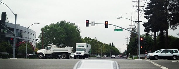 San Tomas Expressway is one of Near Work.