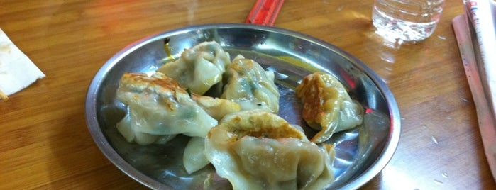Lam Zhou Handmade Noodle is one of Dumpling Crawl in Chinatown.