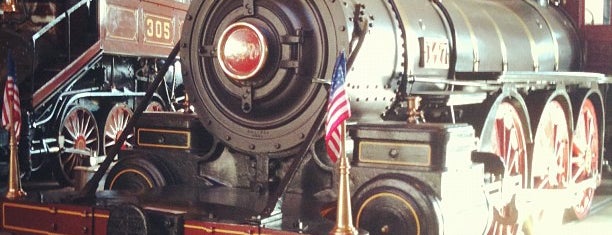 B & O Railroad Museum is one of Lugares favoritos de Graham.