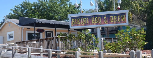Bikini BBQ & Brew is one of สถานที่ที่บันทึกไว้ของ Lynne.