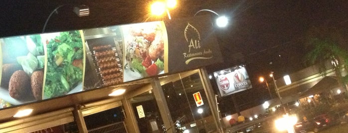 Ali Restaurante Árabe is one of Favoritos.