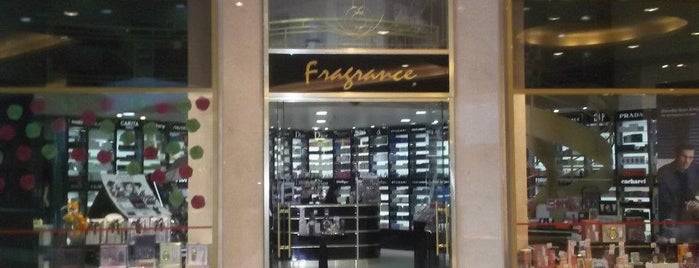 Fragrance Perfumaria is one of My places.