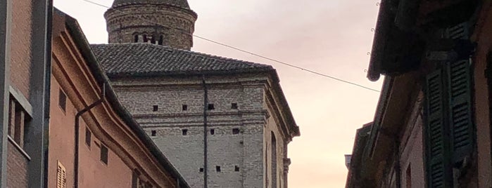 Basilica S. Giovanni Battista is one of Visit Ravenna #4sqcities.