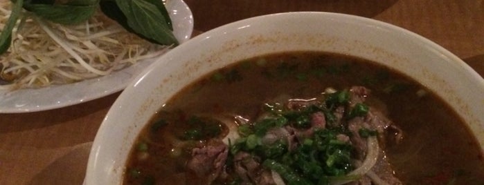 Pho An Vietnamese Cuisine is one of Locais curtidos por Dennis.