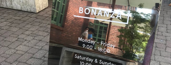 Bonanza Roastery is one of gcycさんのお気に入りスポット.