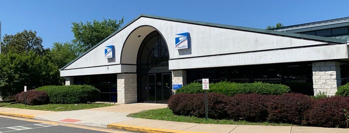 US Post Office is one of Orte, die Terrence gefallen.