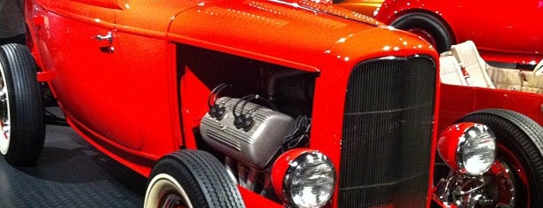 Petersen Automotive Museum is one of LosAngeles's Best Museums - 2013.