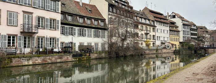 Strasbourg is one of Tempat yang Disukai Nikola.