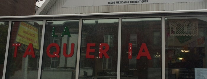 La Taqueria is one of Stéphanさんのお気に入りスポット.