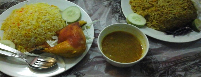 مطعم الظاهرة  Al-Zahra Restoran is one of Len's Belly.