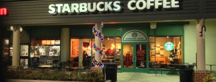 Starbucks is one of Posti che sono piaciuti a abigail..