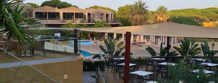 Falésia Beach Resort by 3HB is one of hotel.