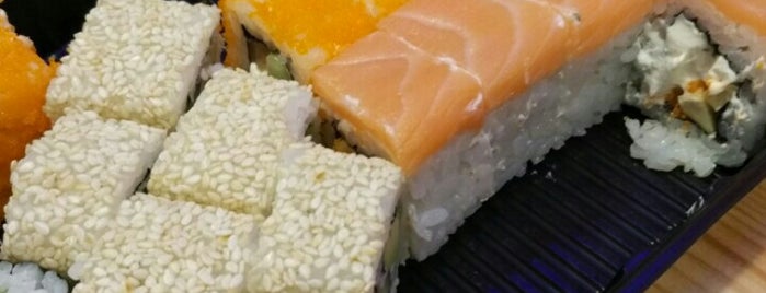 SushiWok is one of Locais curtidos por King.