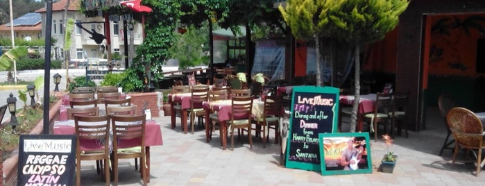 CALIPSO live music restaurant cafe bar is one of Ugur : понравившиеся места.