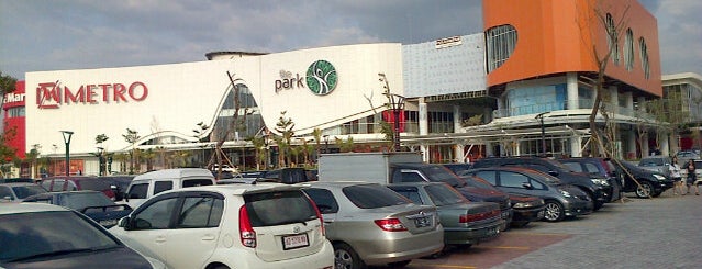 the park is one of Lugares favoritos de Devi.