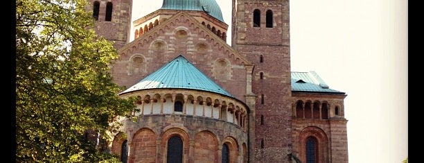Dom St. Maria und St. Stephan is one of Pfalz - Deutsche Weinstraße.