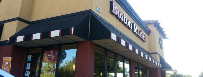 Boston Market is one of Locais salvos de KENDRICK.