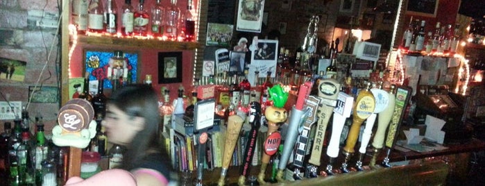 Fourth Avenue Pub is one of Brooklyn Drinks.