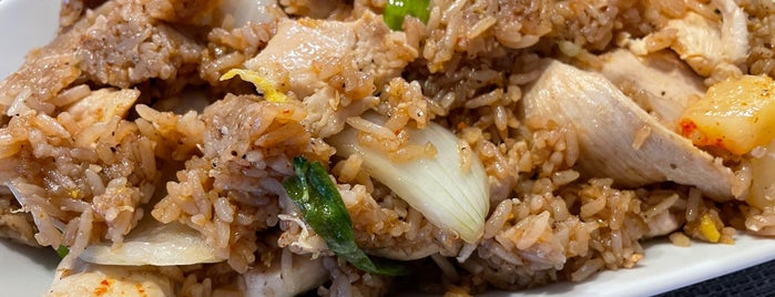 Ruam Mit Thai is one of Must-visit Food in Twin Cities.