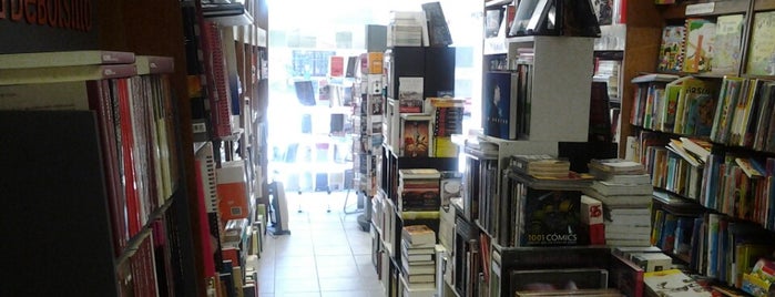 Isadora Libros is one of Lugares guardados de Emre.