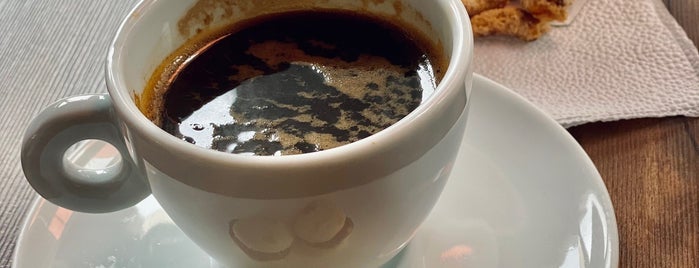 Grão Espresso is one of Idos DF.