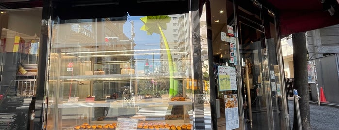 Cafe Chez Lui is one of 代官山勤務時のランチスポット.