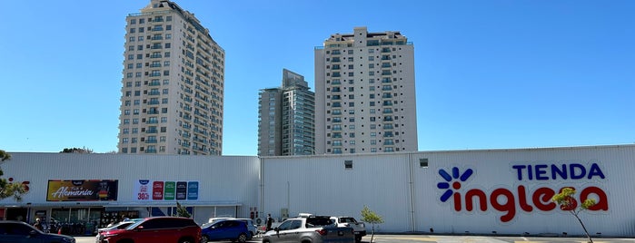 Tienda Inglesa is one of Punta del este.