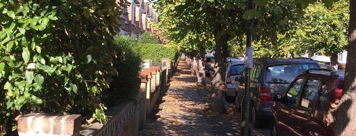 Wimbledon Hill Road is one of London Parks.