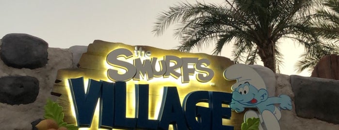Smurfs Village is one of Lieux qui ont plu à Fawaz.