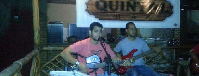 Quintal Bar is one of meus locais.