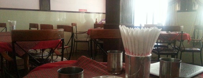 Shetty Lunch Home is one of VinKoBha : понравившиеся места.