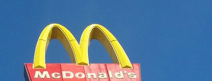 McDonald's is one of Tempat yang Disukai Doc.