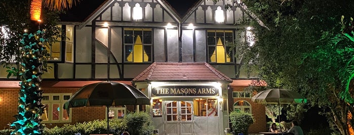 The Masons Arms is one of Elena's Saved Places.