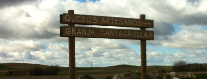 Quesería Granja Cantagrullas is one of María 님이 좋아한 장소.