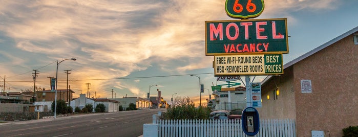 Route 66 Motel is one of Road.