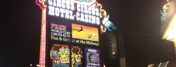 Circus Circus Hotel & Casino is one of Tempat yang Disukai Raghu.