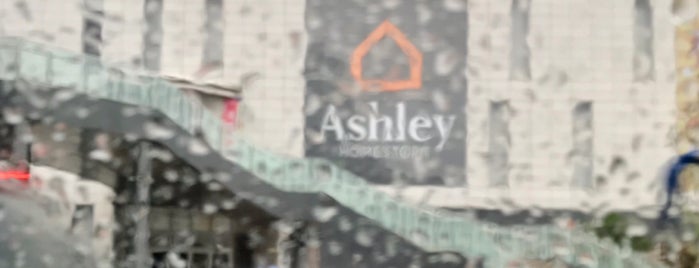 Ashley Furniture HomeStore is one of Closed.