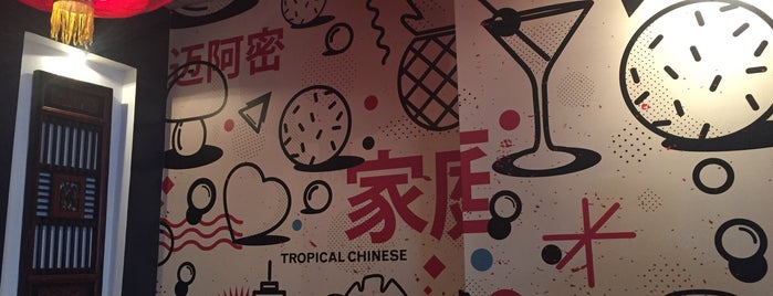 Tropical Chinese Restaurant is one of Tempat yang Disukai Jacobo.