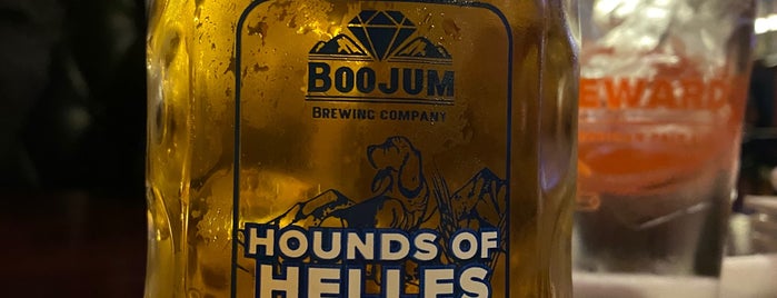 Boojum Brewing Company is one of สถานที่ที่ Jacobo ถูกใจ.