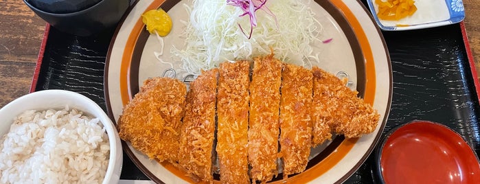 かつれつ亭 久米窪田店 is one of Top picks for Japanese Restaurants.