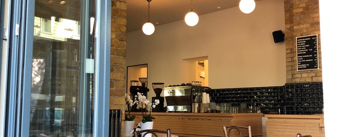 Kaffee.Bar is one of Lieux qui ont plu à Elisabeth.