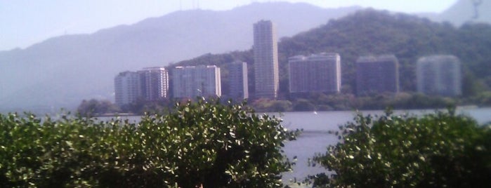 Lagoa Rodrigo de Freitas is one of Todo in Rio.