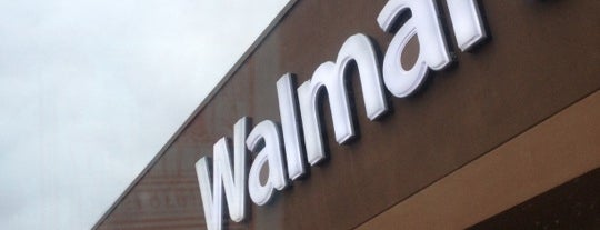 Walmart is one of สถานที่ที่ Zachary ถูกใจ.