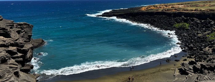 Papakōlea Beach (Green Sand Beach) is one of Big Island with JetSetCD.