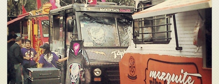 food truck Lienzo Charro is one of สถานที่ที่ Mary Toña ถูกใจ.